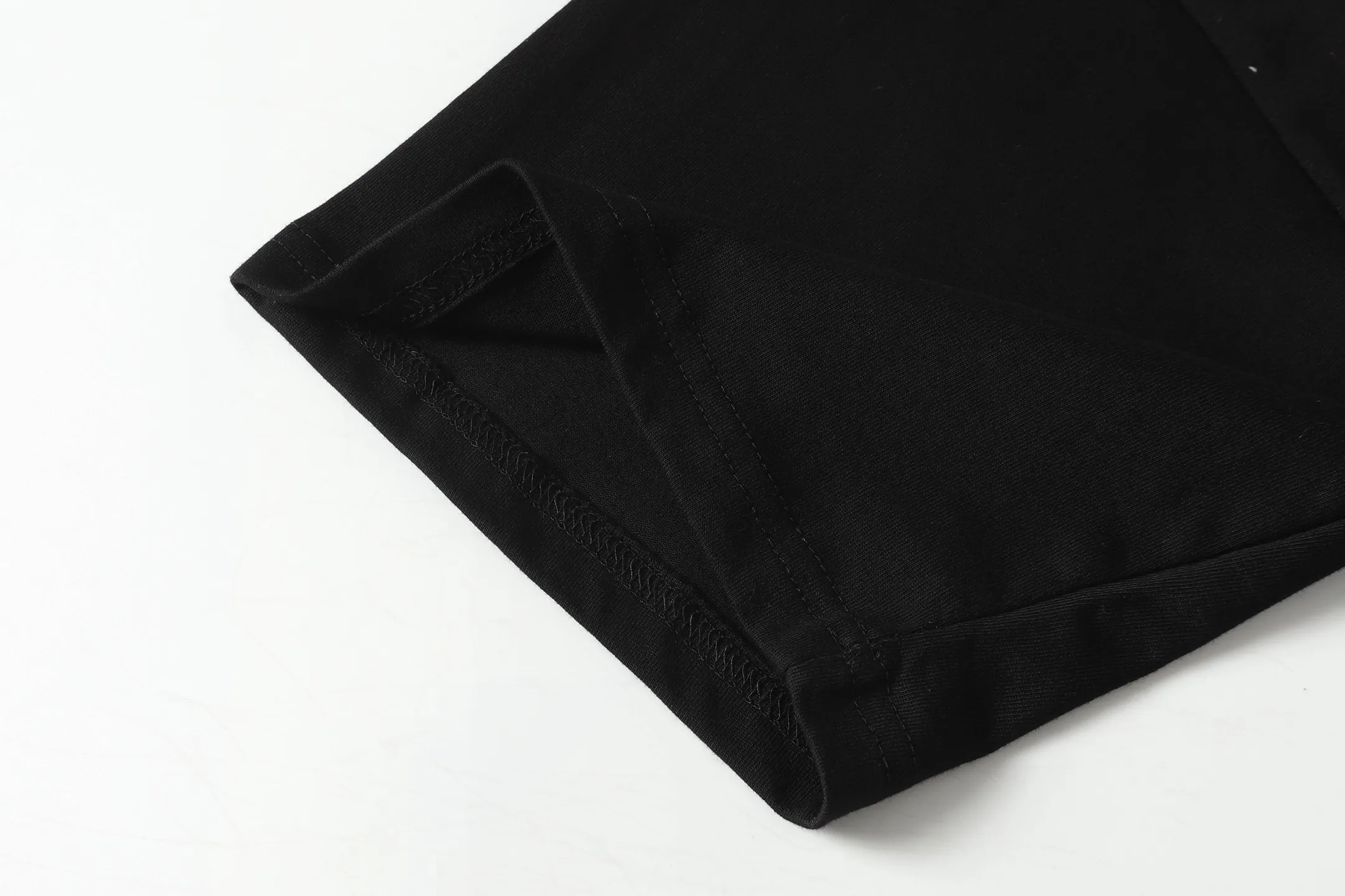 GALLERY.DEPT Summer new short-sleeved model number: D3307P104 Color: black apricot Size: S M L XL